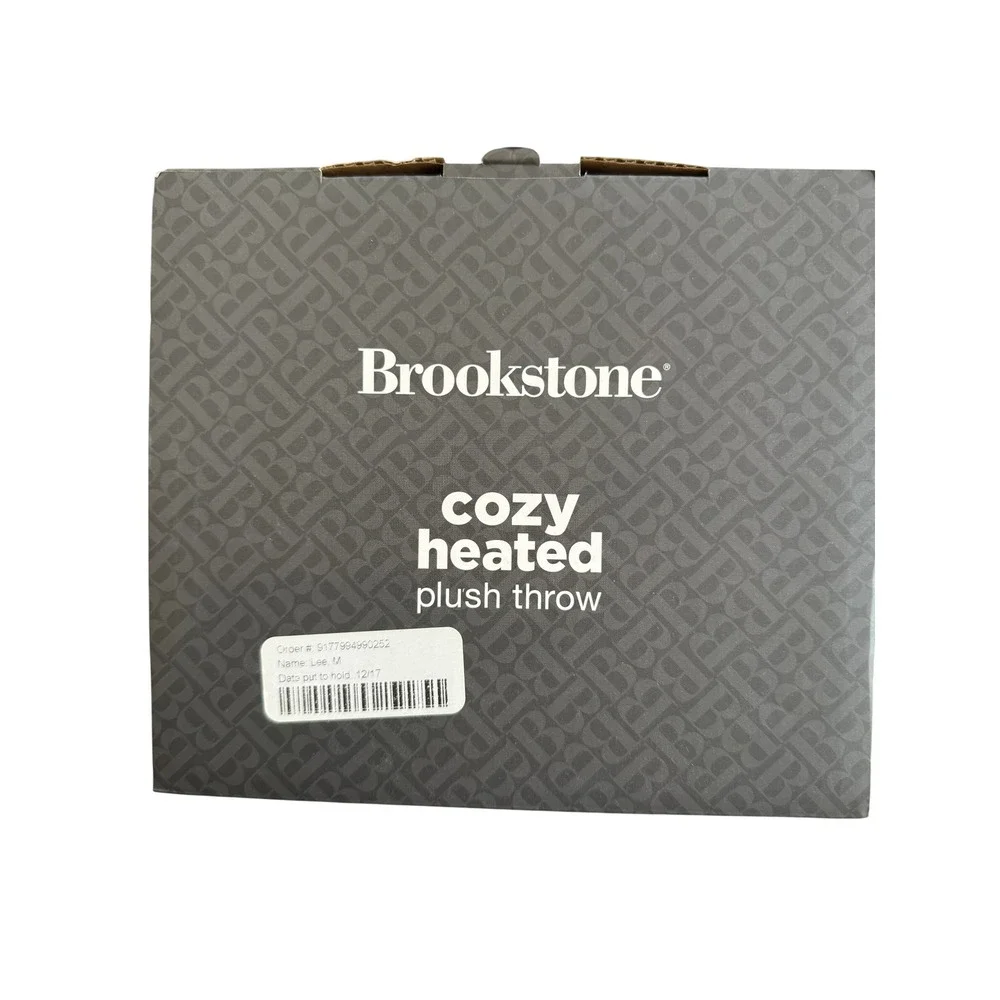 Brookstone Heated Plush Throw Unisex 50x60 White New Plaid TempSense 4 Settings